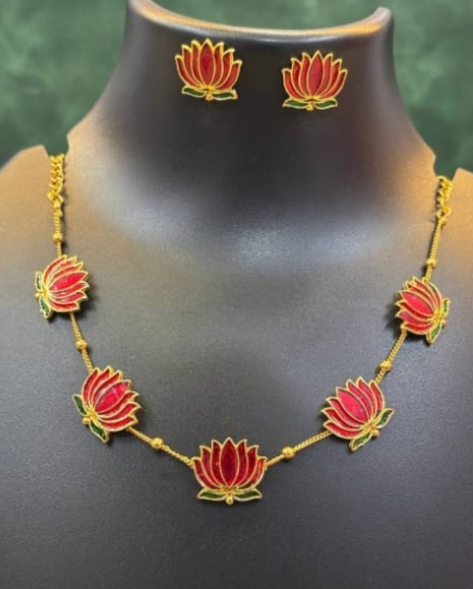 Red Lotus Necklace